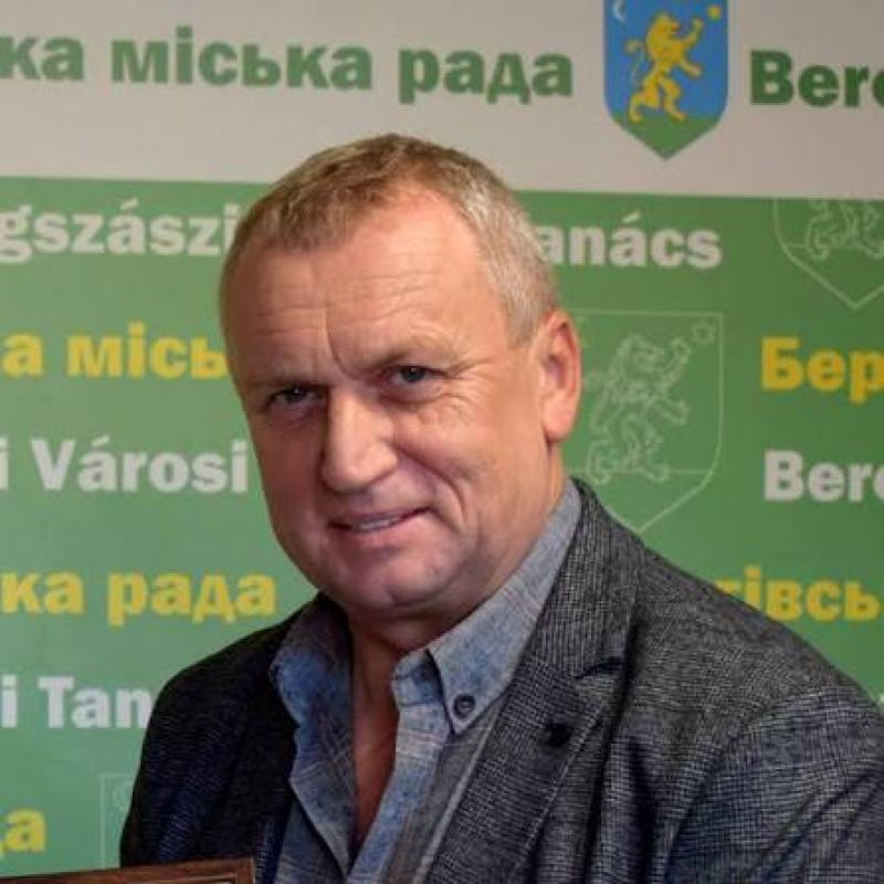 Золтан Бабяк
